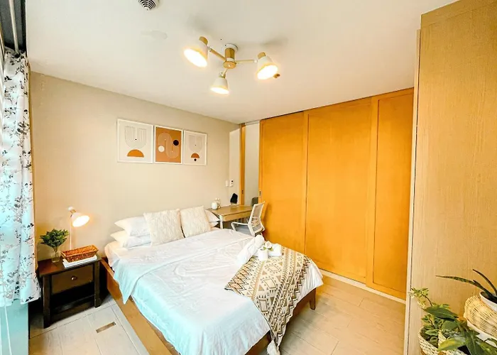 Bgc Prime, Near Uptown Mall, Grand Hyatt #ournw7m Holiday home